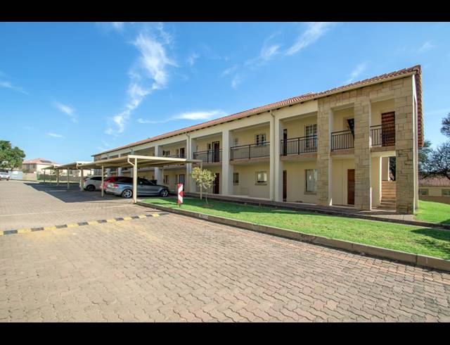 1 BEDROOM STUDIO APARTMENT TO LET IN NORTH RIDING AH